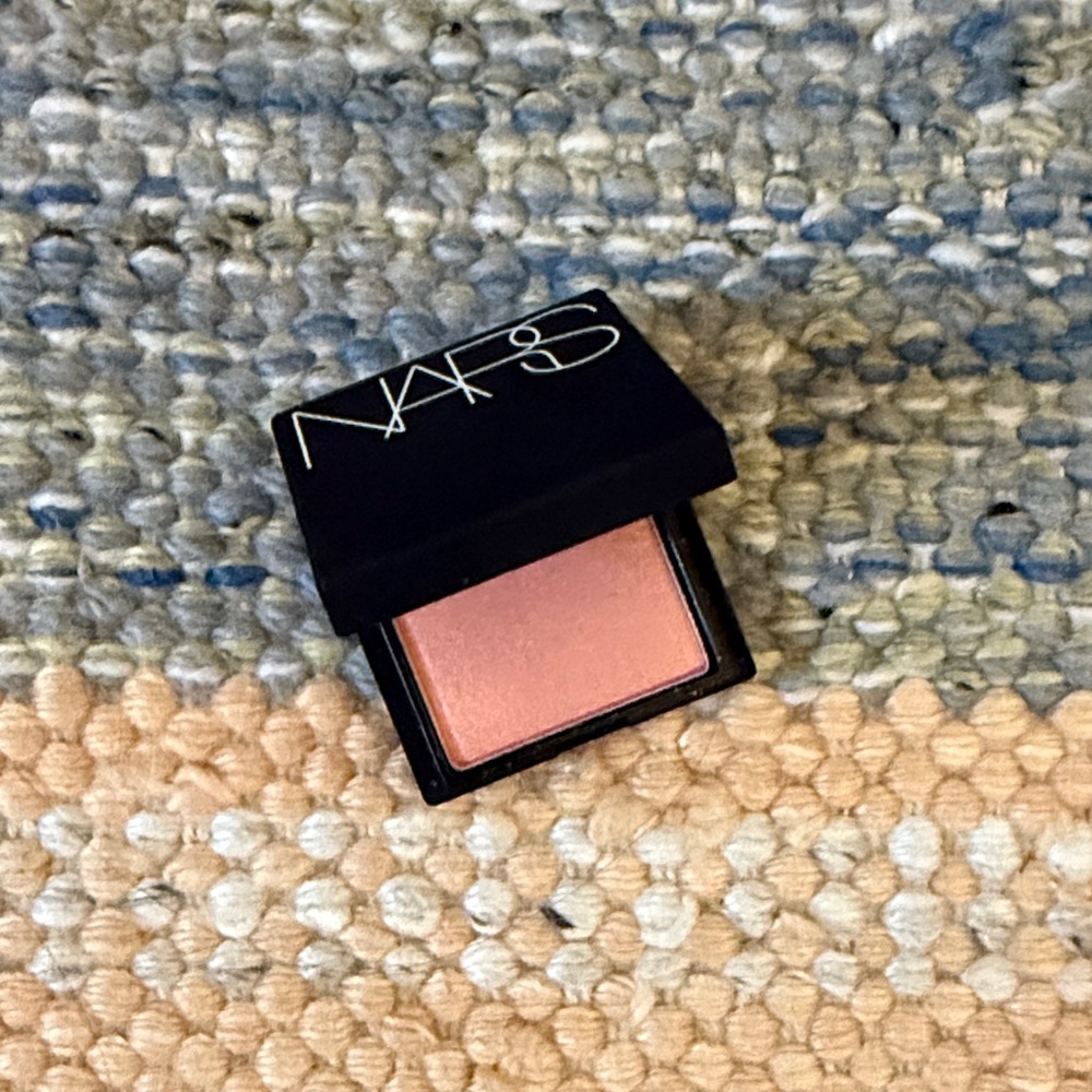 NARS Radiant Pink Blush Compact